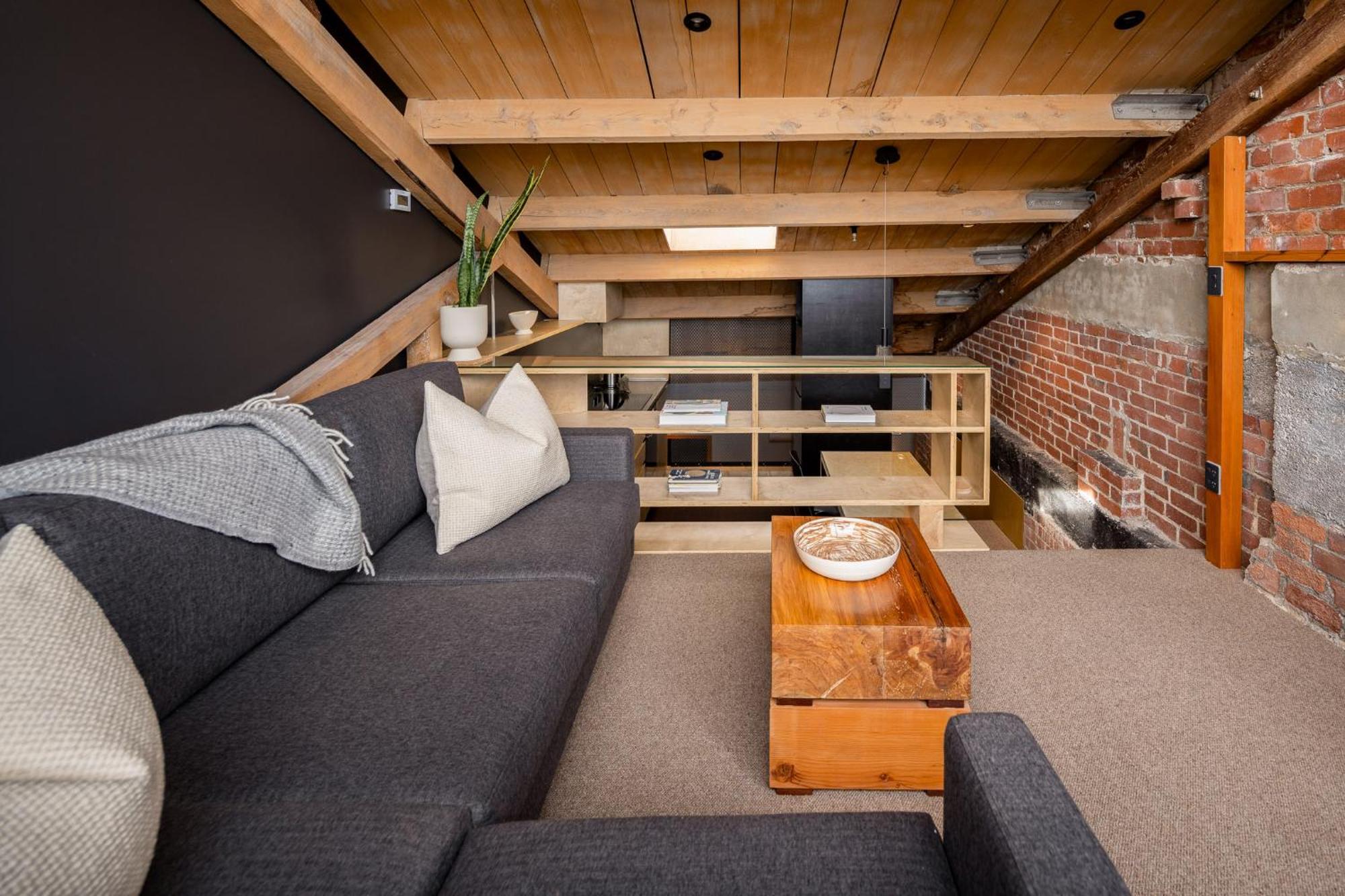 The Thomas Gregg Apartments Dunedin Exterior photo